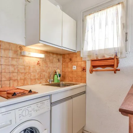 Apartment Studio Cocooning Pour 4 Pers. Proche Port, Plages, Parking Prive, Clim, Lave-linge - Fr-1-749-2